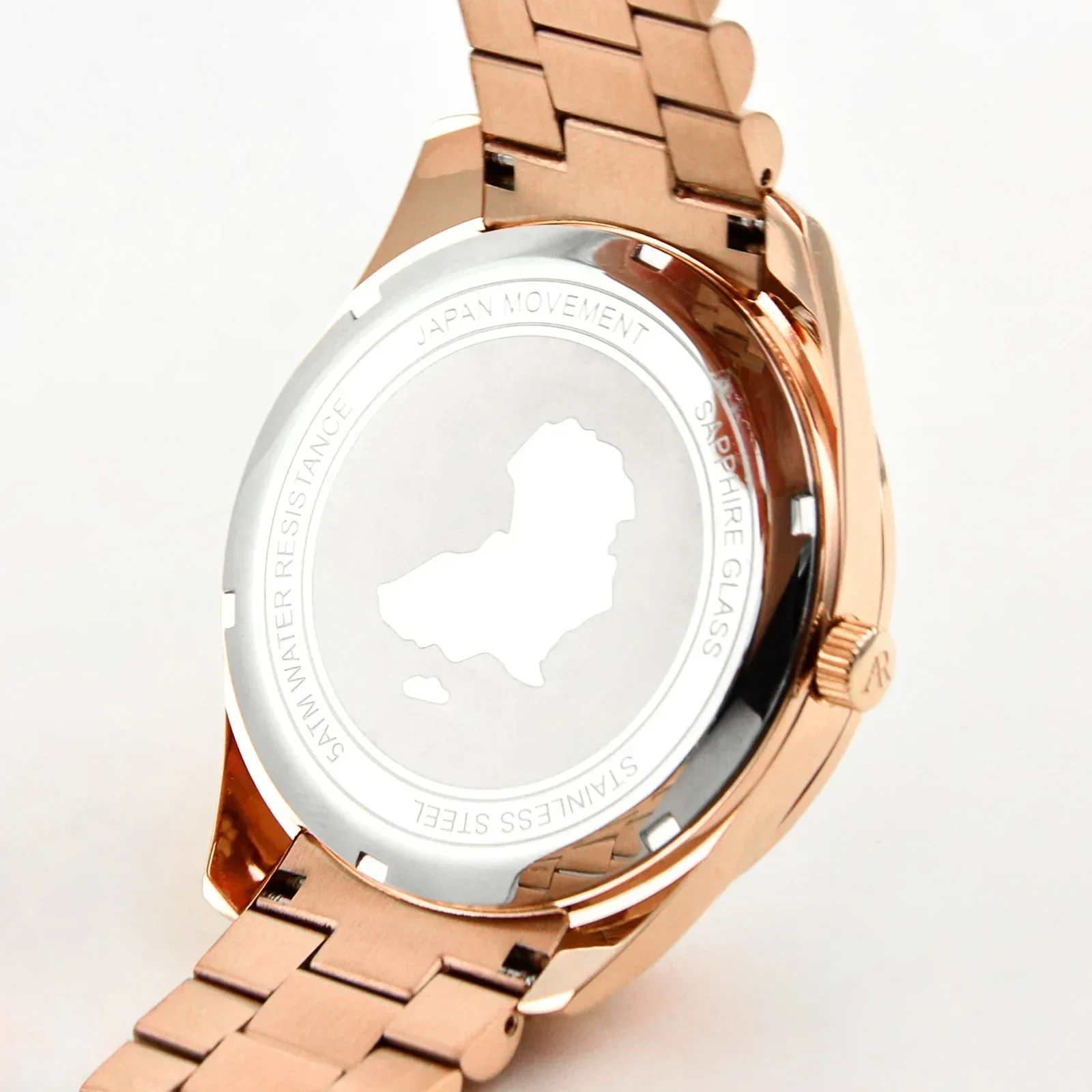 Rosegold/White Villa - Image 5