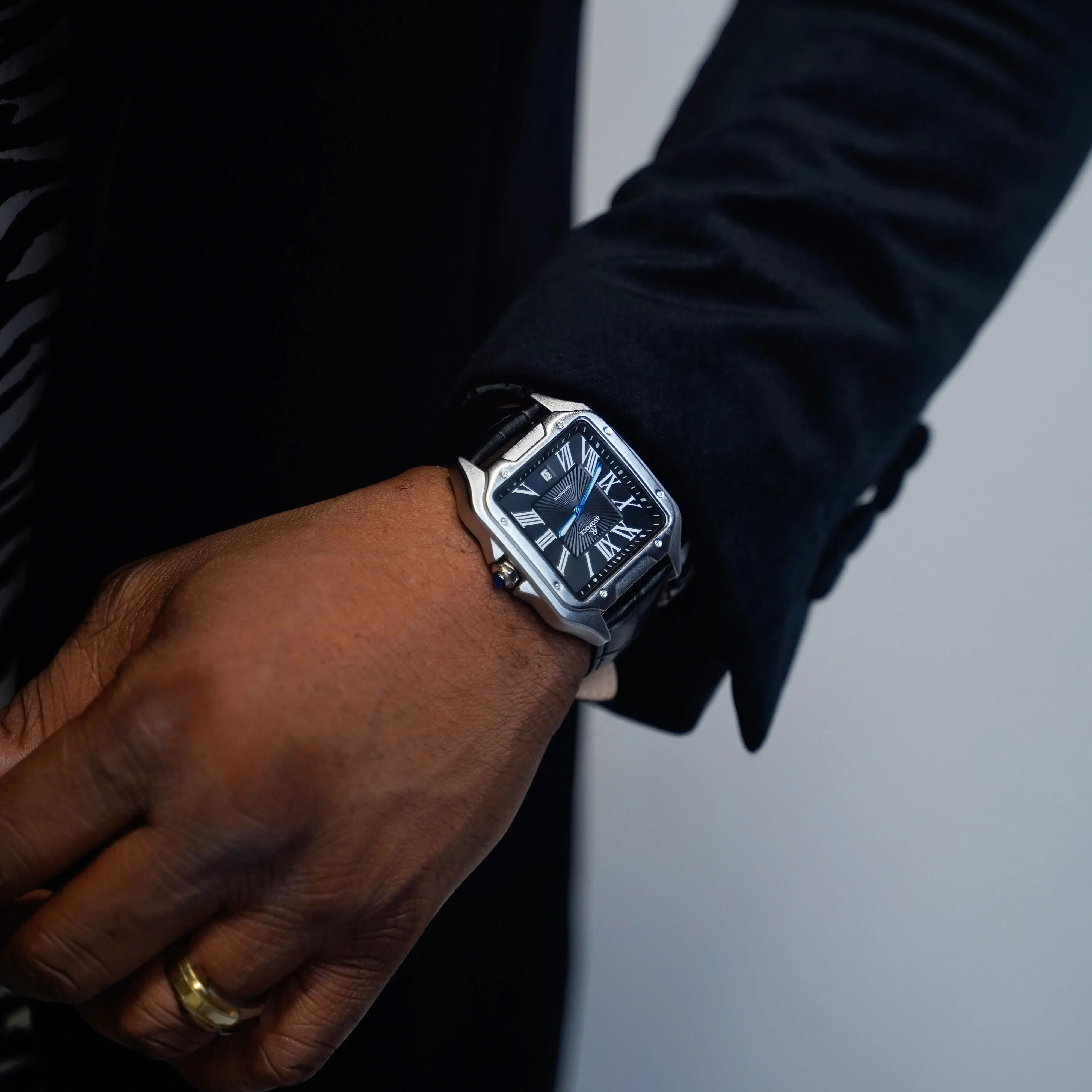Silver/Black Diplomat - Image 3